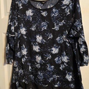 Simply Vera Wang 2x women's blue and black shirt